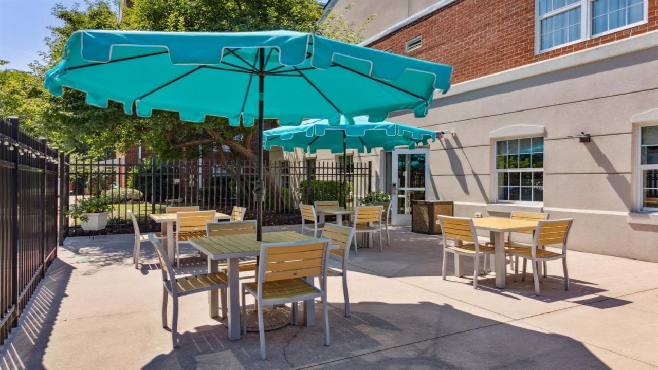 Holiday Inn Express Williamsburg North By Ihg Norge Exterior foto