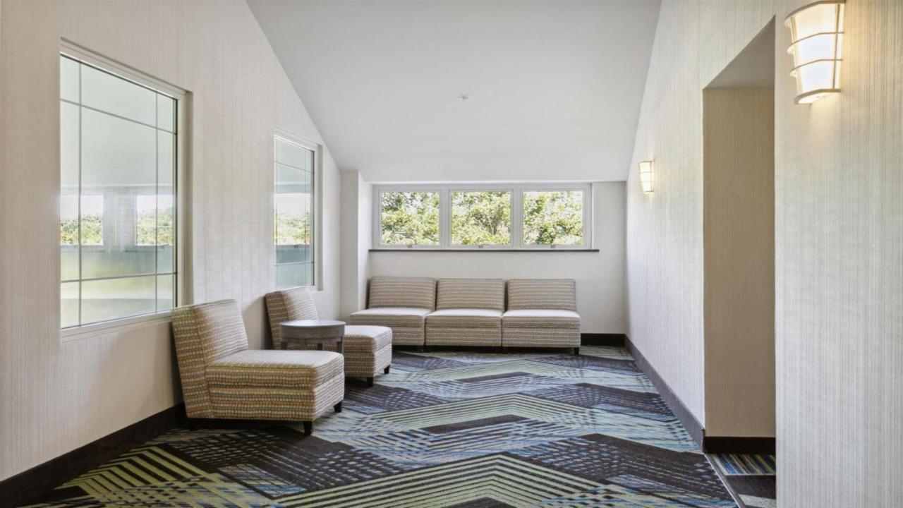 Holiday Inn Express Williamsburg North By Ihg Norge Exterior foto